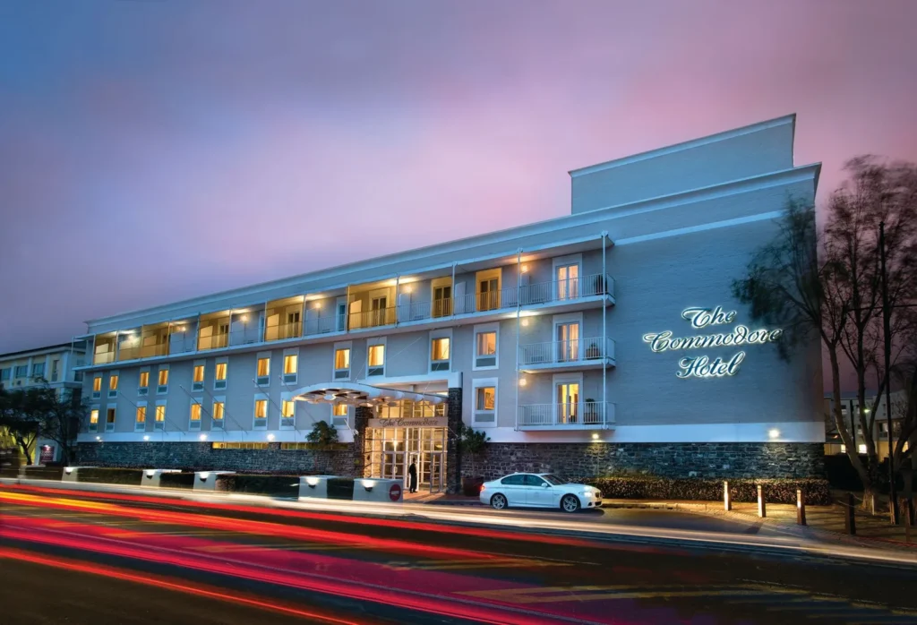 The Commodore Hotel – Hotel in Cape Town